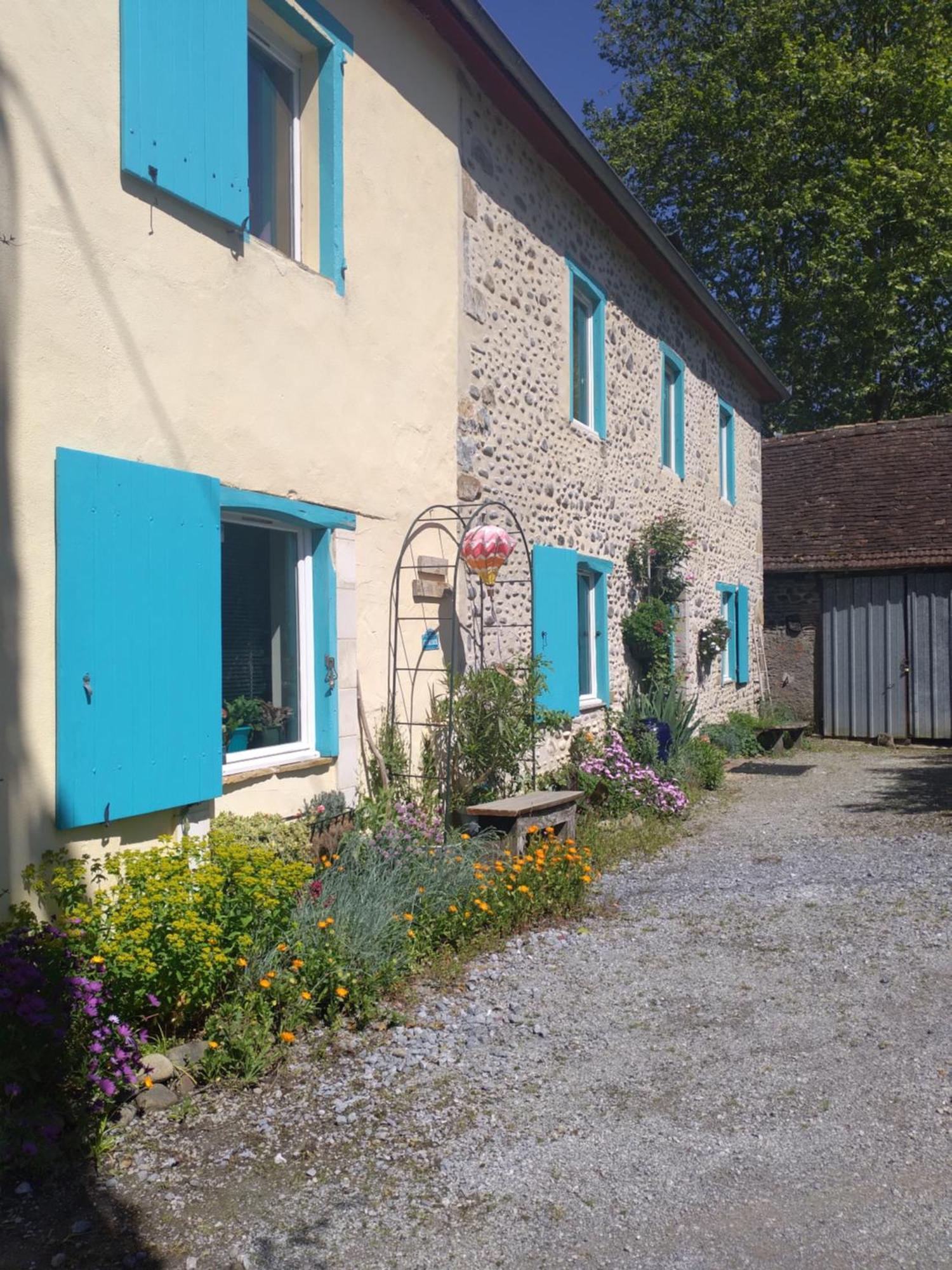 Maison Mignaquy Holiday home *